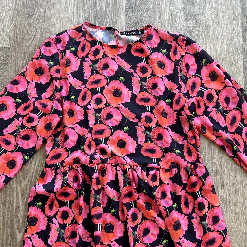 EUC Boohoo Hot Pink and Red Poppy Floral Long Sleeve Ruffle Cuff Dress Mini US 6 - Picture 6 of 16